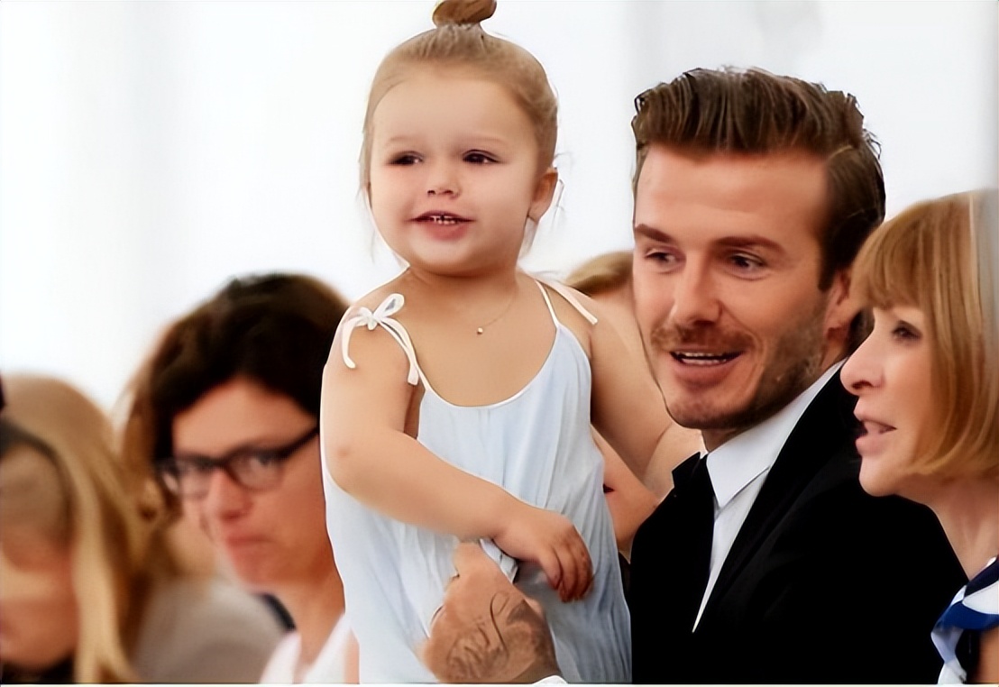 贝小七可爱视频,贝小七萌照惹人疼爱