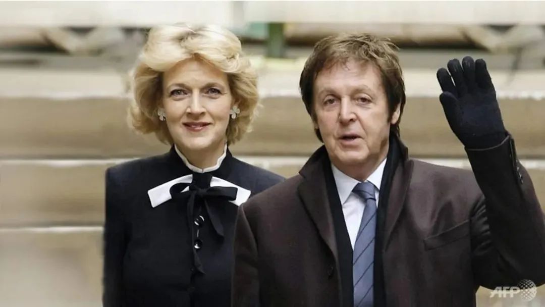 这才是大女主该有的气场,韩剧珠宝搭配