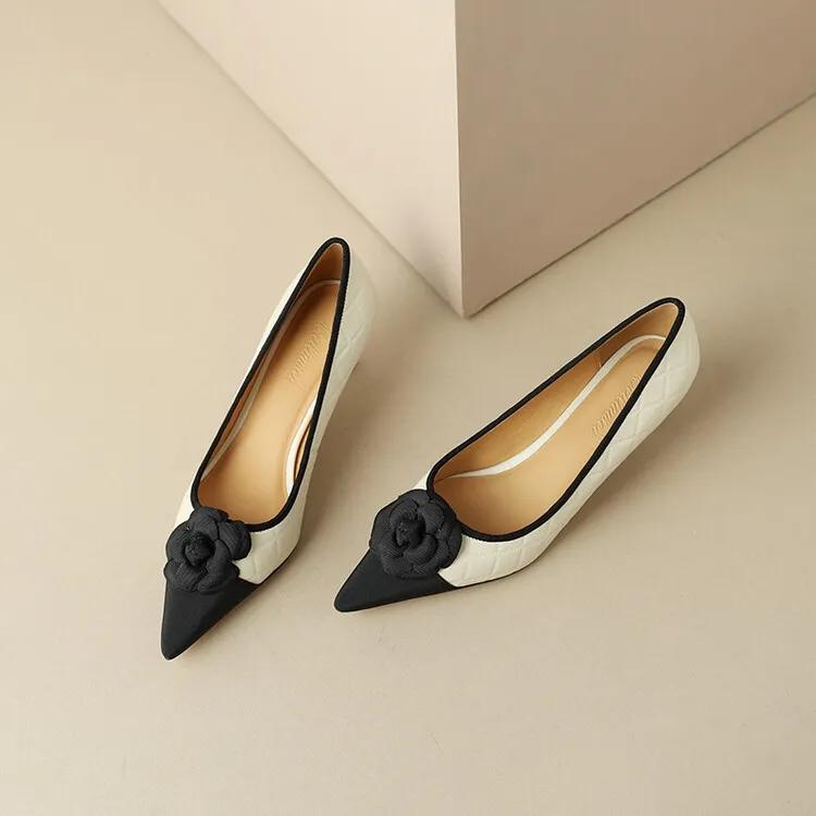 高跟鞋山茶花优雅,一朵茶花