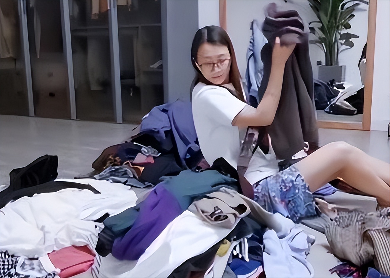 节俭女孩乔桑抖音,90后女孩乔桑