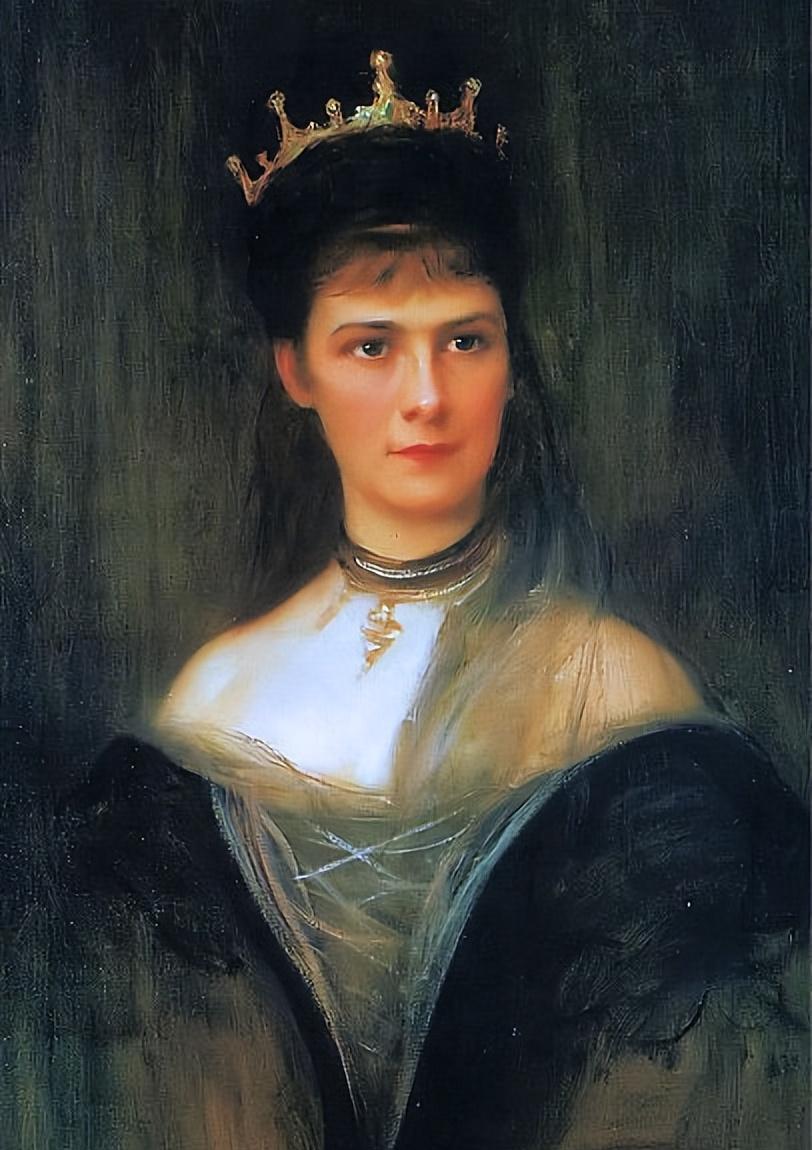 茜茜公主的美容秘诀曝光:血牛肉面膜+45公分腰围减肥法