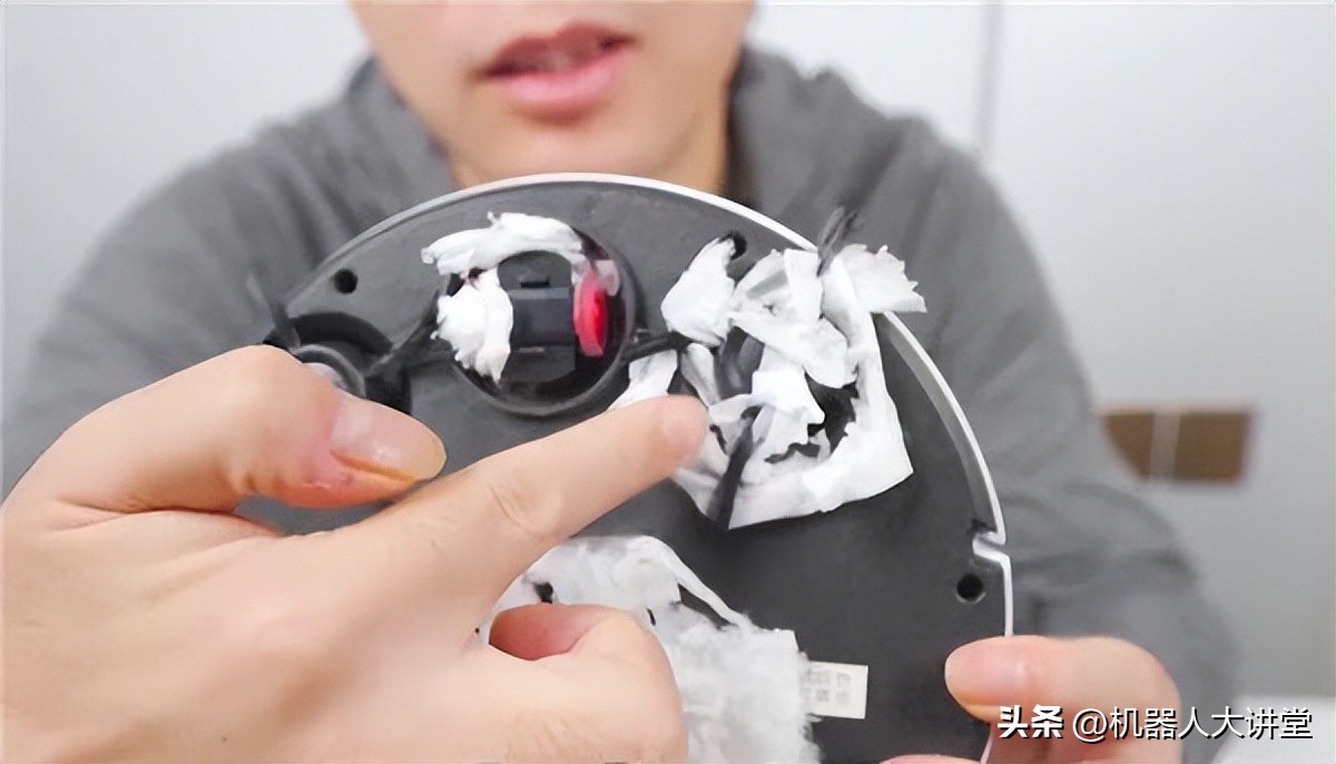 最便宜的扫地机器人多少块钱一个,20元一个扫地机器人