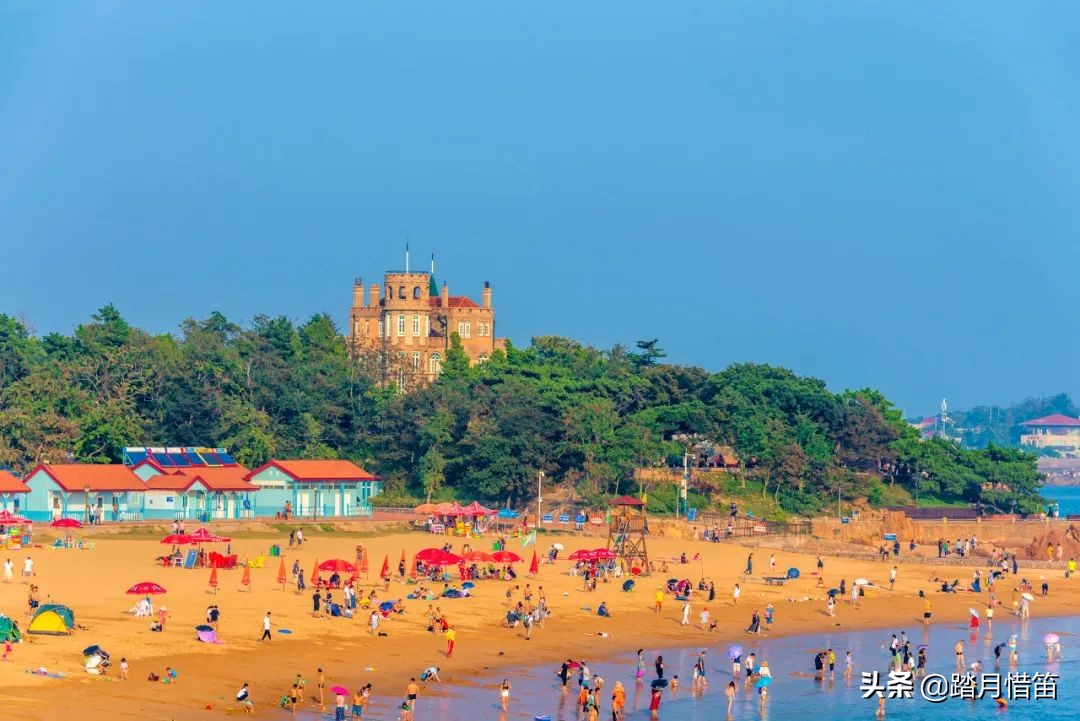 青岛被誉为北方明珠,青岛被称为东方瑞士的原因