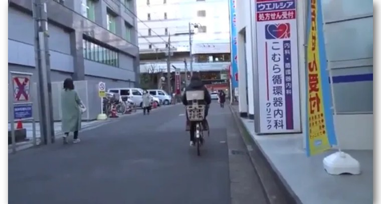 日媒体采访中国女生,日媒采访中国路人