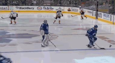 你自找的活该用英语怎么说,你太自作多情了英文怎么说