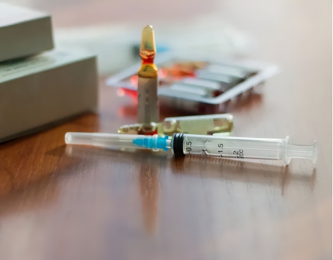 口腔溃疡有可能是梅毒,口腔溃疡长期不好是因为梅毒吗