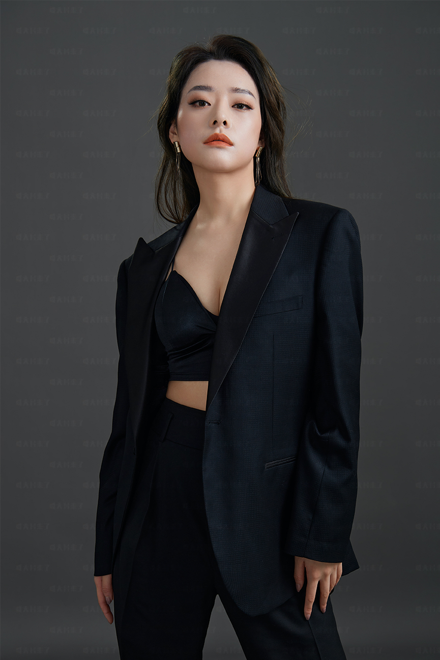 拍照怎么笑才自然好看男生,拍照要怎么笑起来自然呢