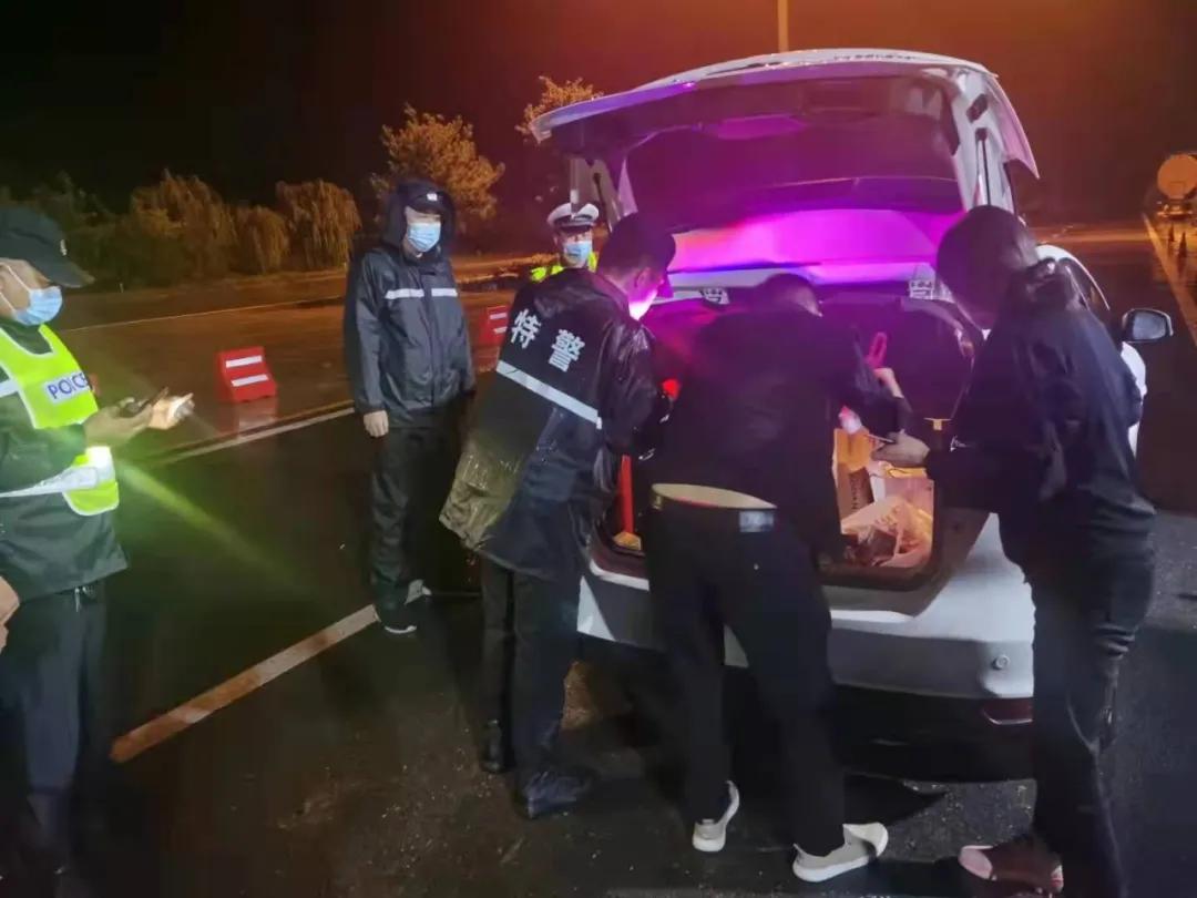 富县公安严打,富县2022年全县公安工作会议