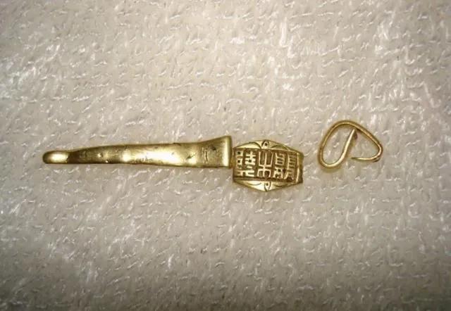 人去世后为什么要把衣服烧掉,人死后衣物为何要烧掉