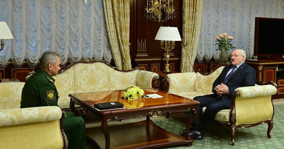 卢卡申科告诫俄方，别想吓唬任何人，关键时刻，白俄风向也变了？