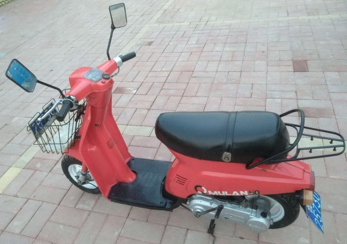 第一代潇洒木兰踏板摩托车,木兰踏板摩托