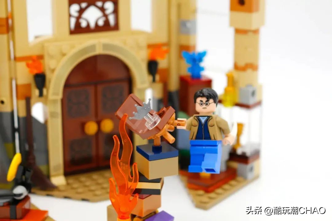 乐高哈利波特76413霍格沃茨：有求必应屋套装开箱评测