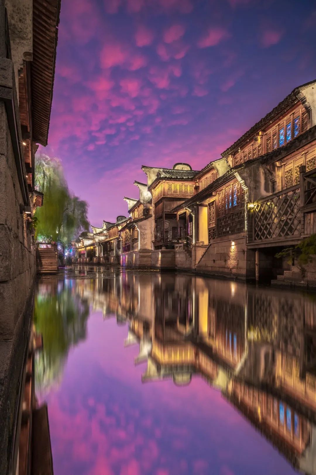 户外拍摄，当然要更“轻”一点——老蛙12-24mm