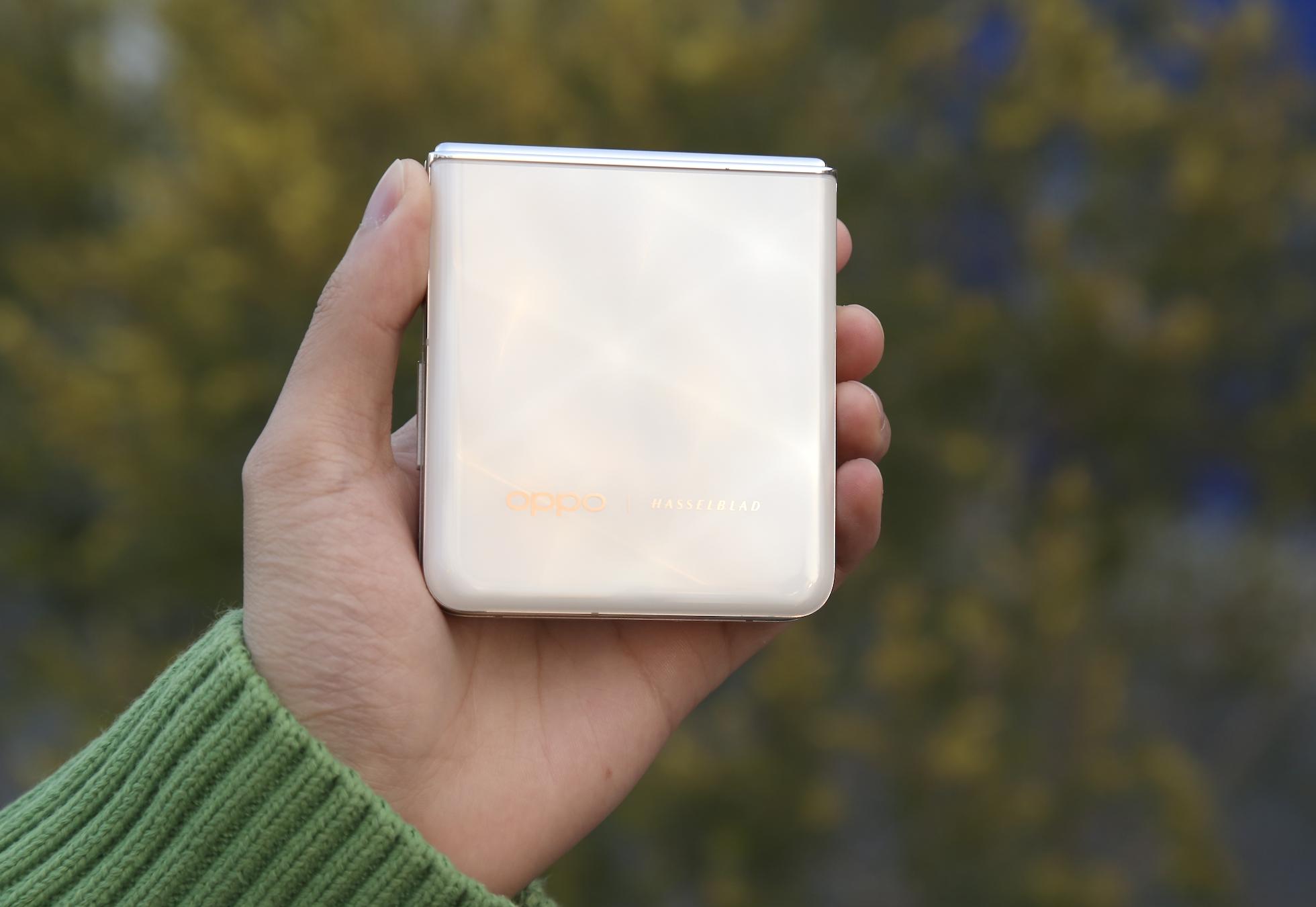 oppofindn2flip深度外屏评测,oppofindn2瑕疵屏