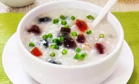 晚安谐音梗小故事,网络最新的谐音梗