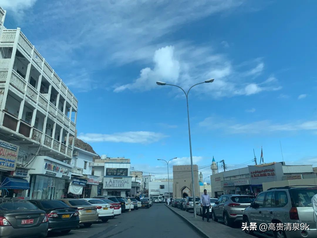 旅行盘点全球最奢侈最冒险的旅行,自驾环游世界最穷的国家