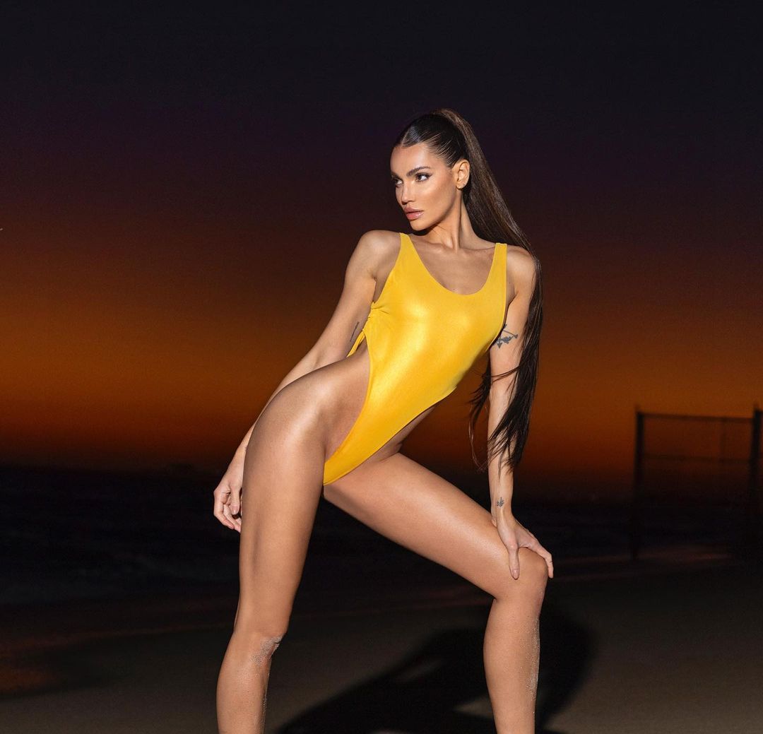 巴西最美的女人超模,她身材颜值不输柳岩