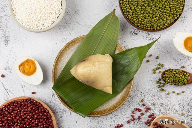 端午节祝福群发文案,端午节文案搞笑幽默