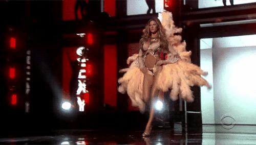 阿德里亚娜利马身材,阿德里亚娜利马保持身材