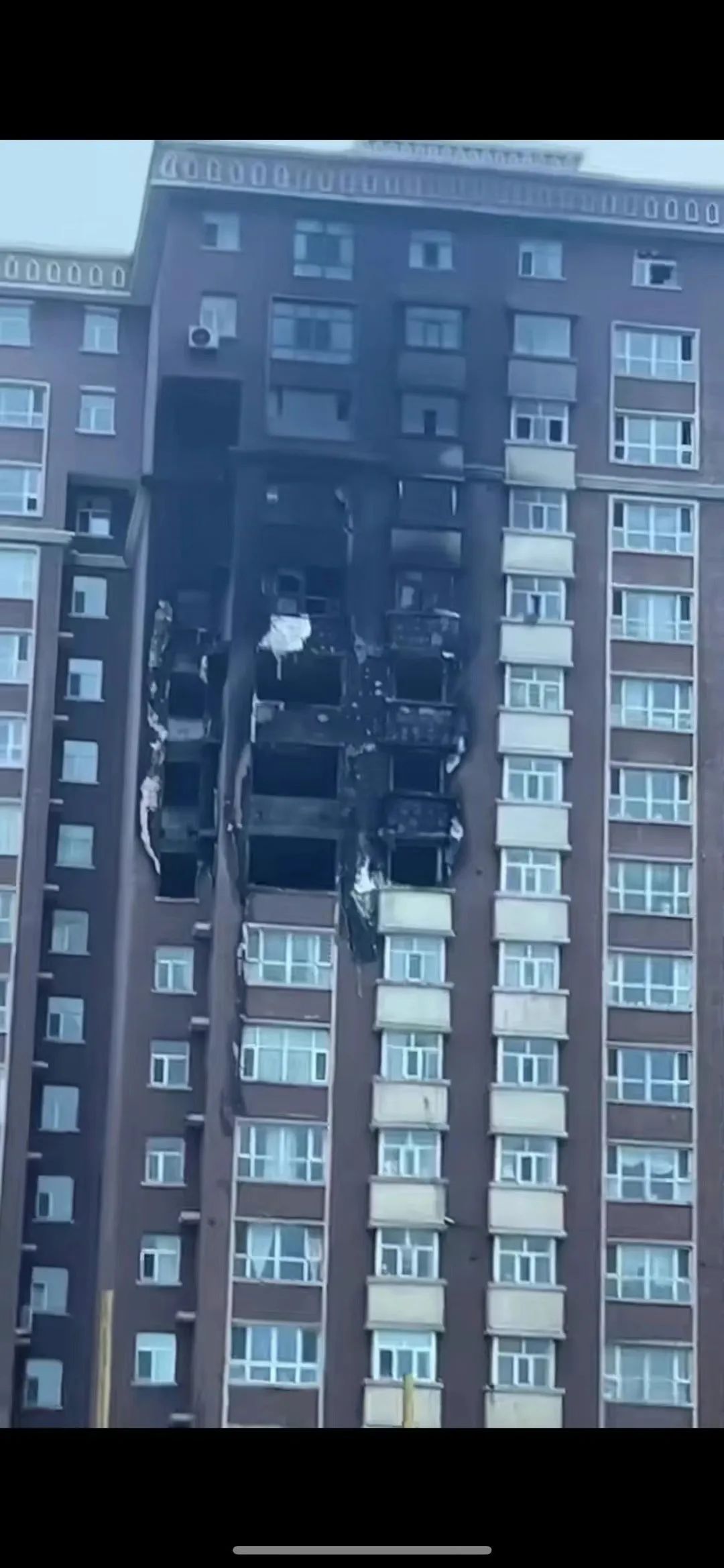 吴签被判关我鸟事，李铁被查没我好处，乌市火灾离我们每个人很近