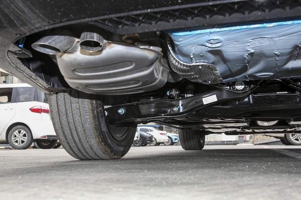 日产轩逸1.6和大众宝来1.5哪个好,开过轩逸再开大众感受