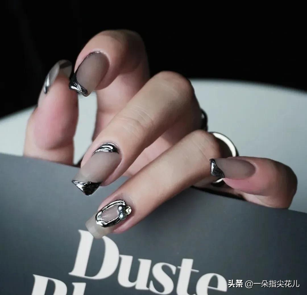魔镜粉美甲款式教程来了,魔镜粉各种款式美甲教程