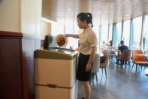 餐厨垃圾清理器,餐厨垃圾处理分解利用最新型设备