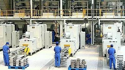 老潘回公司完整视频,老潘创业视频第一天