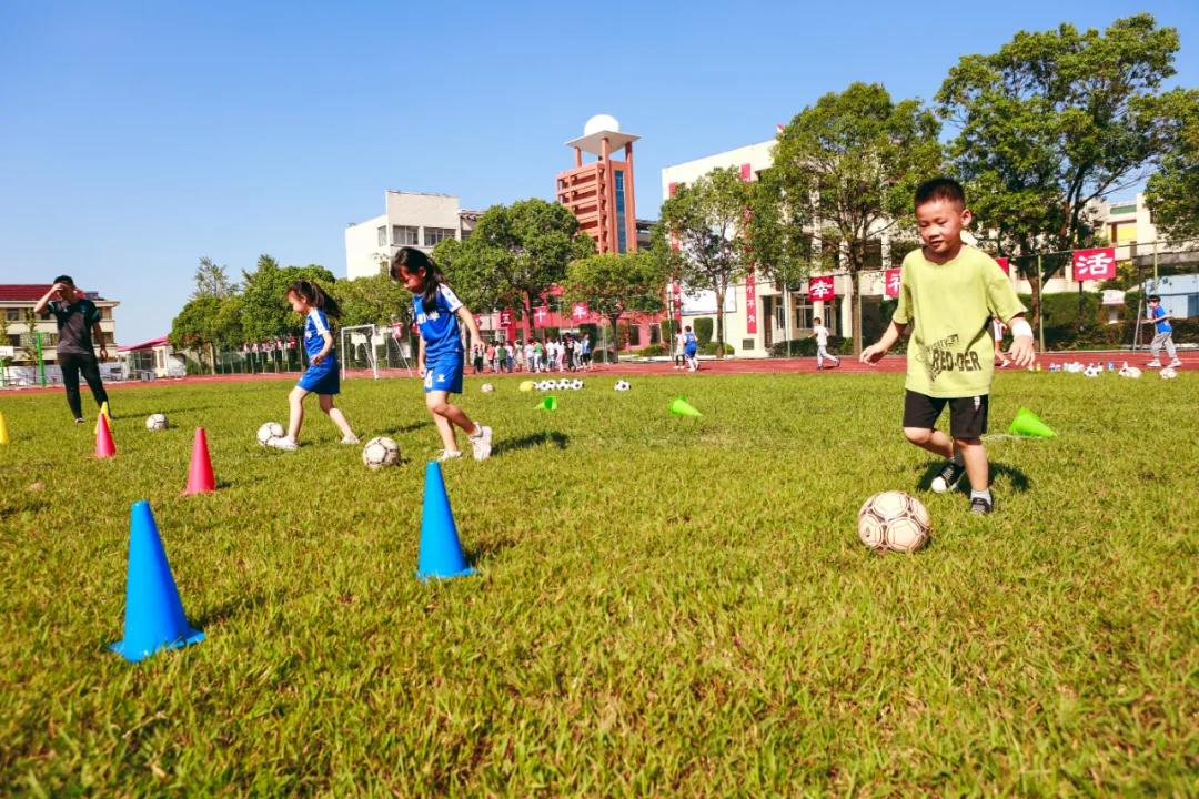 如皋丁堰小学足球,南通如皋市丁堰镇丁堰小学