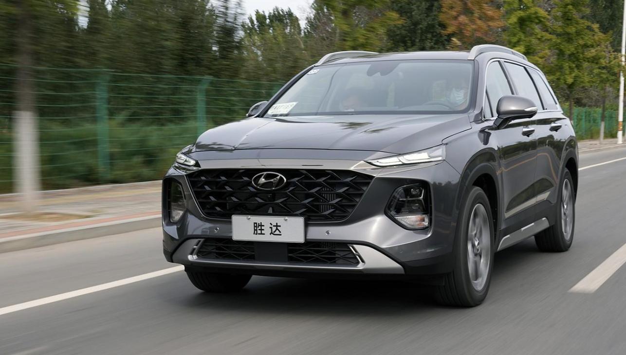 新胜达降价了多少,新胜达改中控大屏