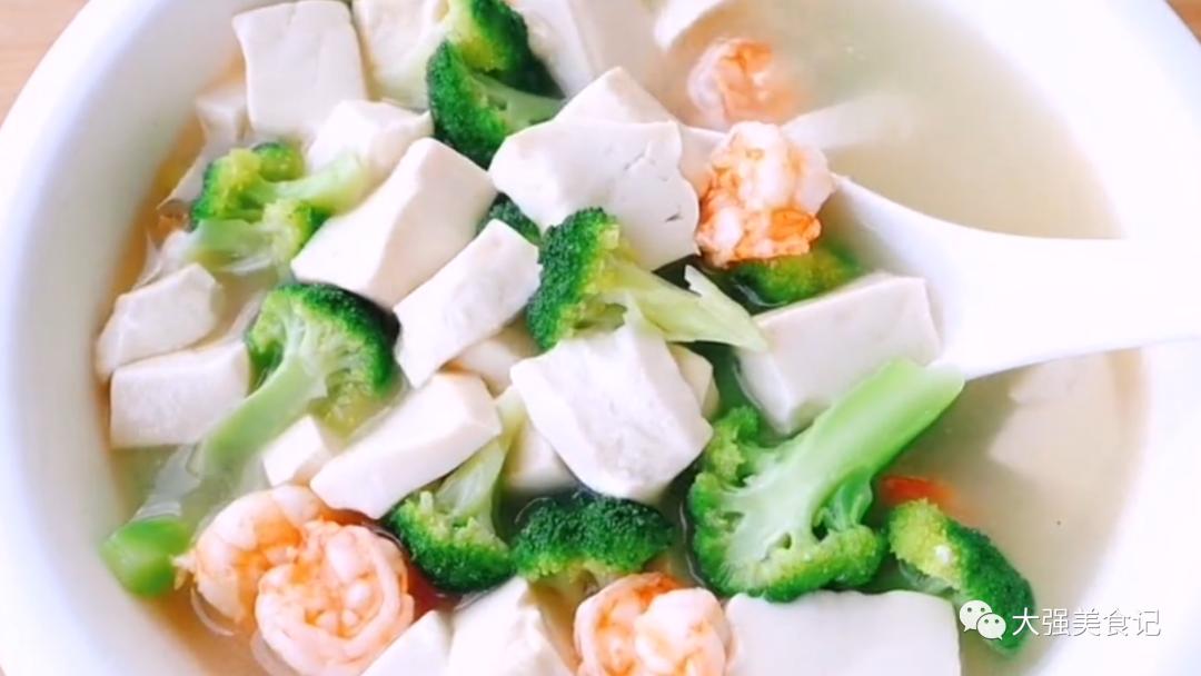 这2份食疗方子一定能帮到你,失眠克星就靠一道药膳汤