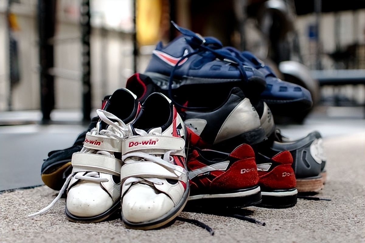 国产多威慢跑鞋推荐,跑步国产运动鞋品牌排行