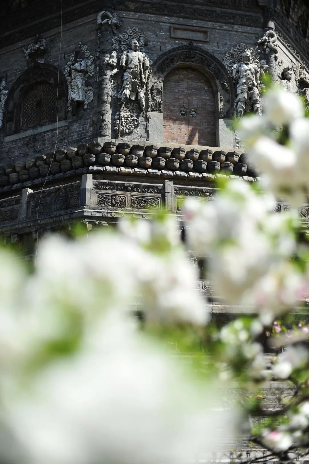 中国最灵的寺庙雍和宫,不要再去一个人挤人的景点