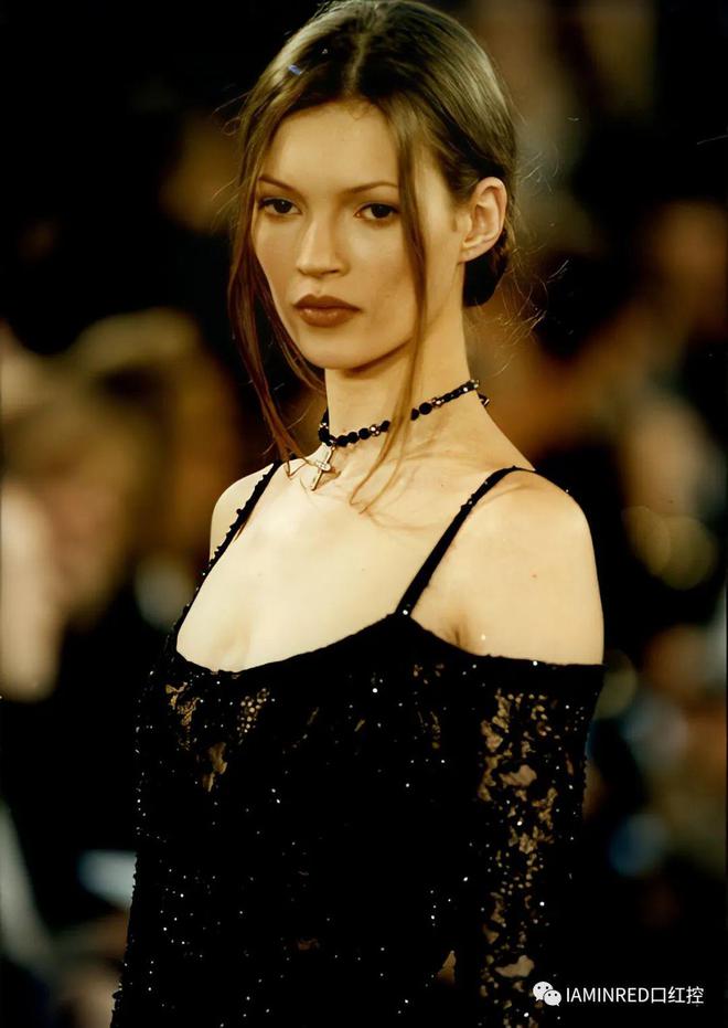 nars持色雾感细管唇膏101试色,nars细管哑光唇膏133真实试色