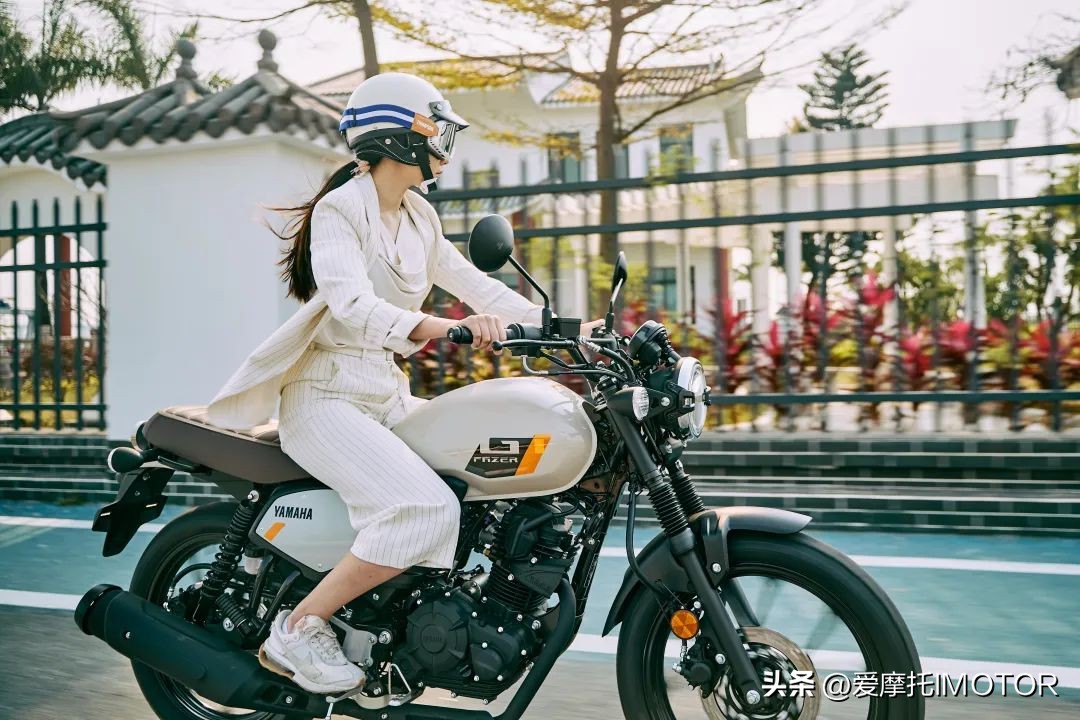 雅马哈gt150最新款,雅马哈发布通勤复古车gt150fazer