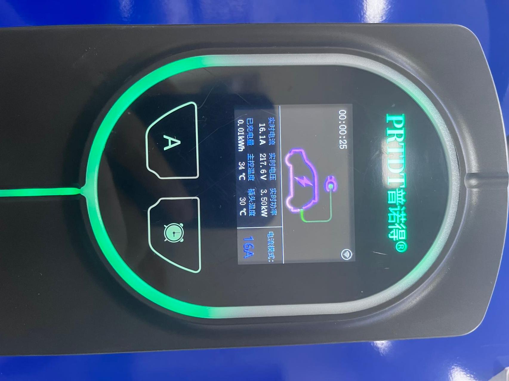 modely买充电桩还是随车充,modely充电桩和随车充