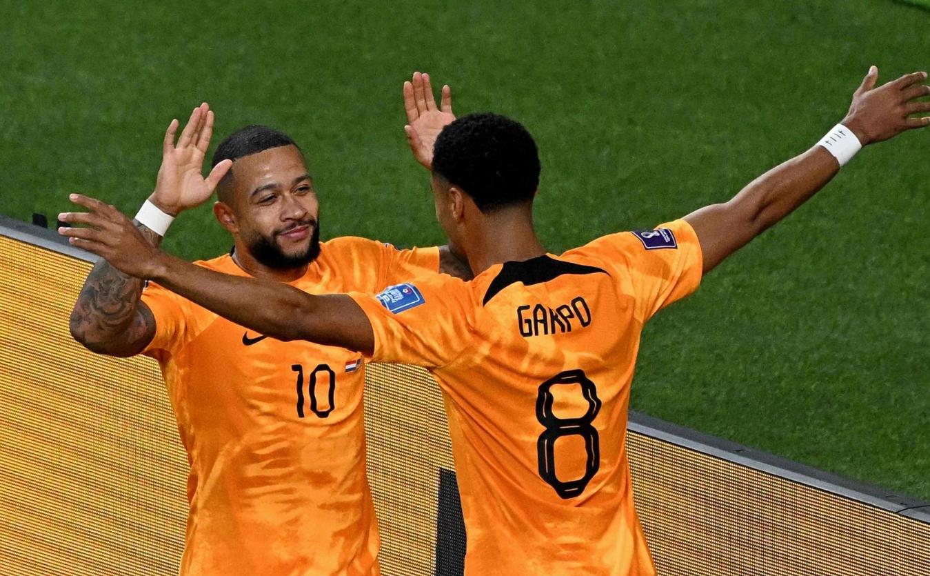 梅西18世预赛把阿根廷扛进世界杯,世界杯荷兰vs阿根廷梅西致敬前辈