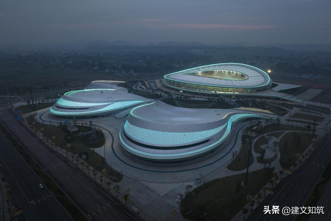 重庆龙兴足球场文旅,重庆龙兴足球场设计方