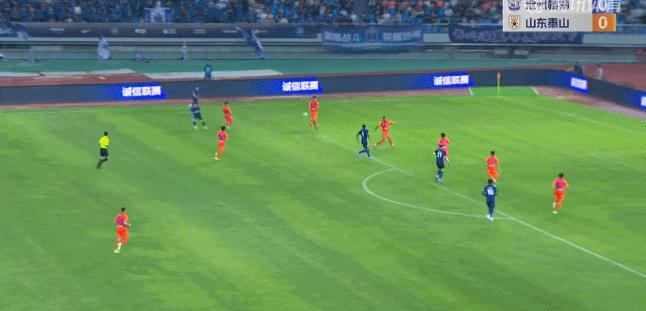 1:1，单场两次争议判罚，山东泰山四轮不胜，老牌劲旅真要保级吗