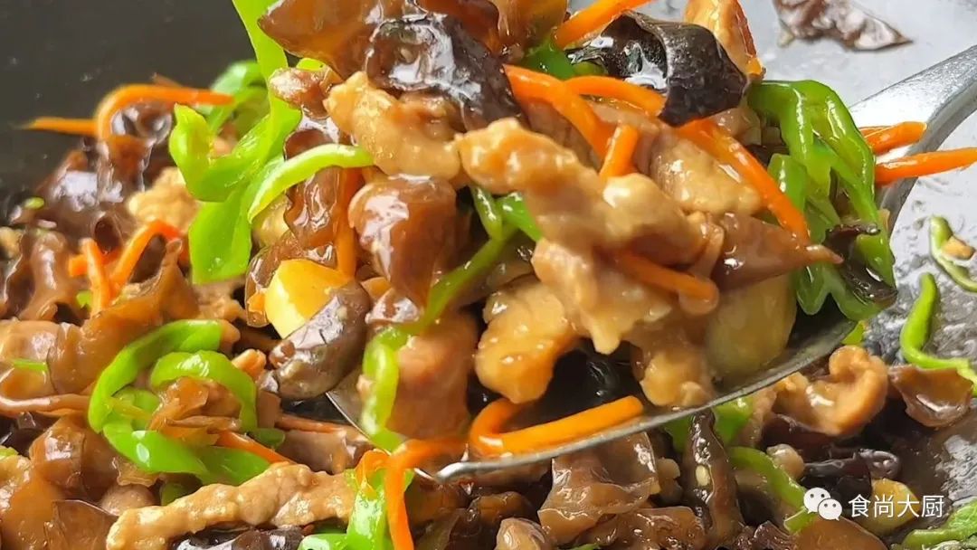 黑木耳是养颜美容之佳品,木耳最佳配菜抗衰老