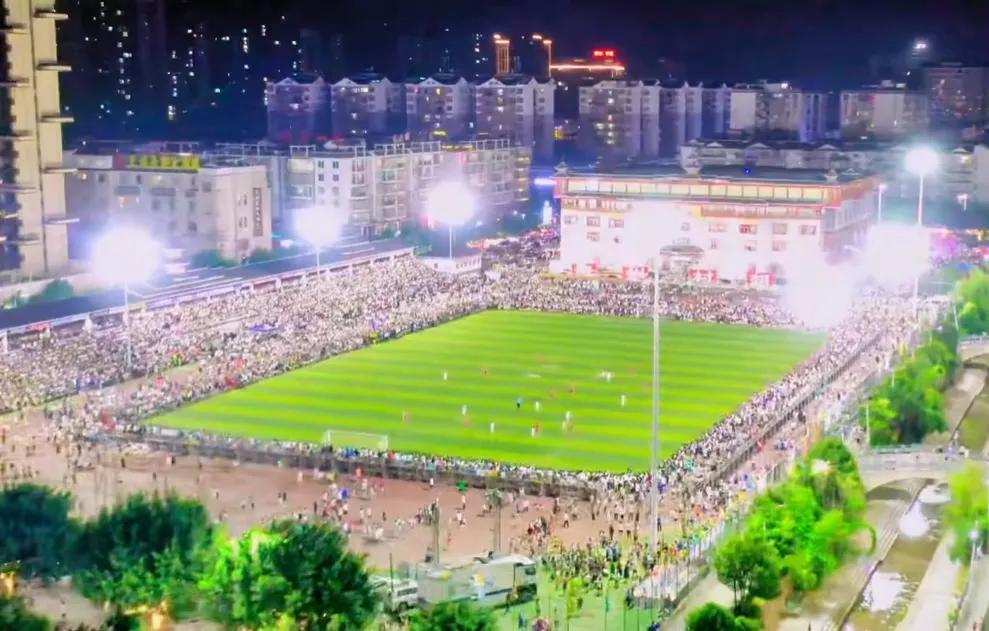 贵州村超掀起夏日足球热,村超广州足球比赛直播