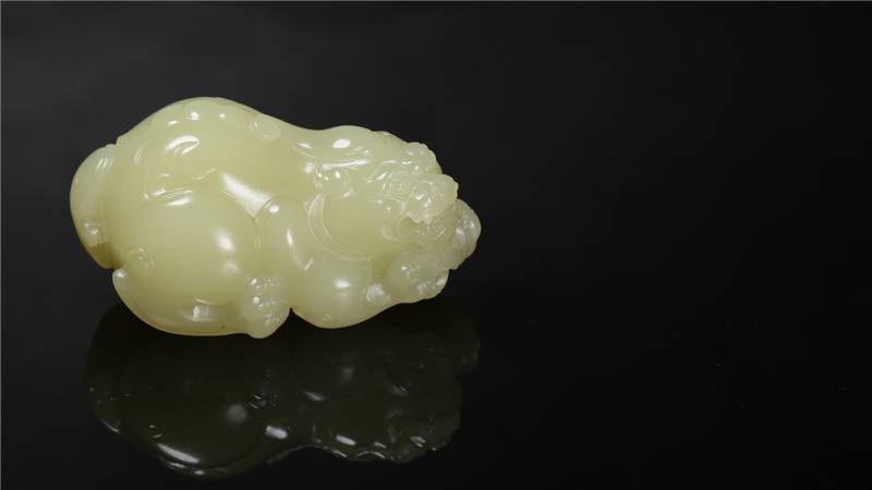 白玉值钱还是黑玉值钱,白玉黄玉价格是多少钱