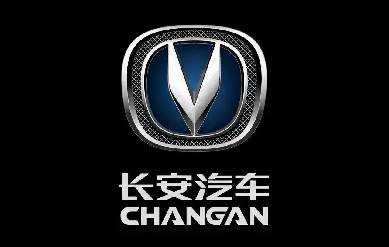 长安逸动与铃木雨燕,铃木与长安逸动