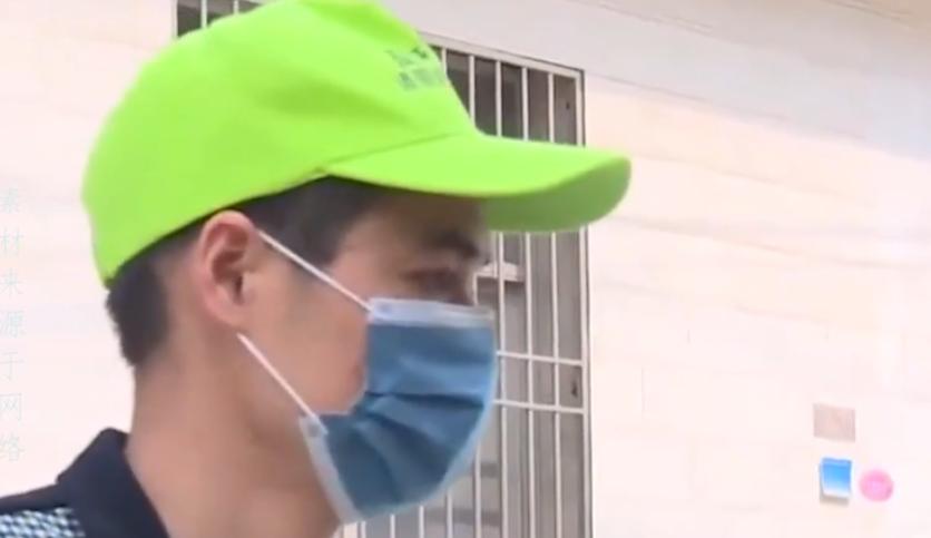 湖南31岁男子发现4岁儿子非亲生,戴绿帽游街,岳母:都是他没用!