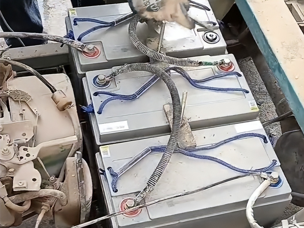 脉冲修复电动车蓄电池,揭秘电池维修