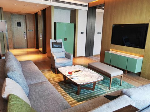 湖景套，单台盆，小浴缸，中式园林度假酒店—无锡蠡湖万豪