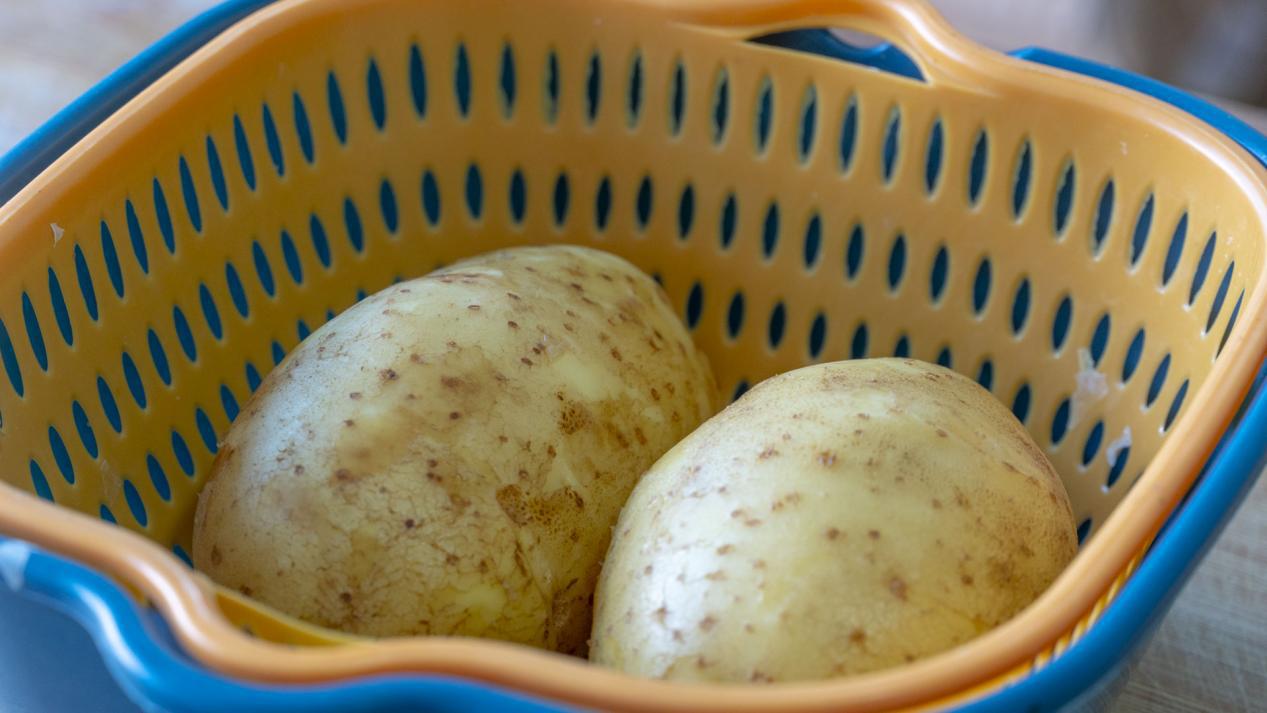 土豆最好吃的3种做法，简单好吃，营养味美，学会了做给家人吃吧
