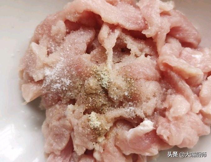 瘦肉炒出来嚼不动,瘦肉炒出来颜色不好看