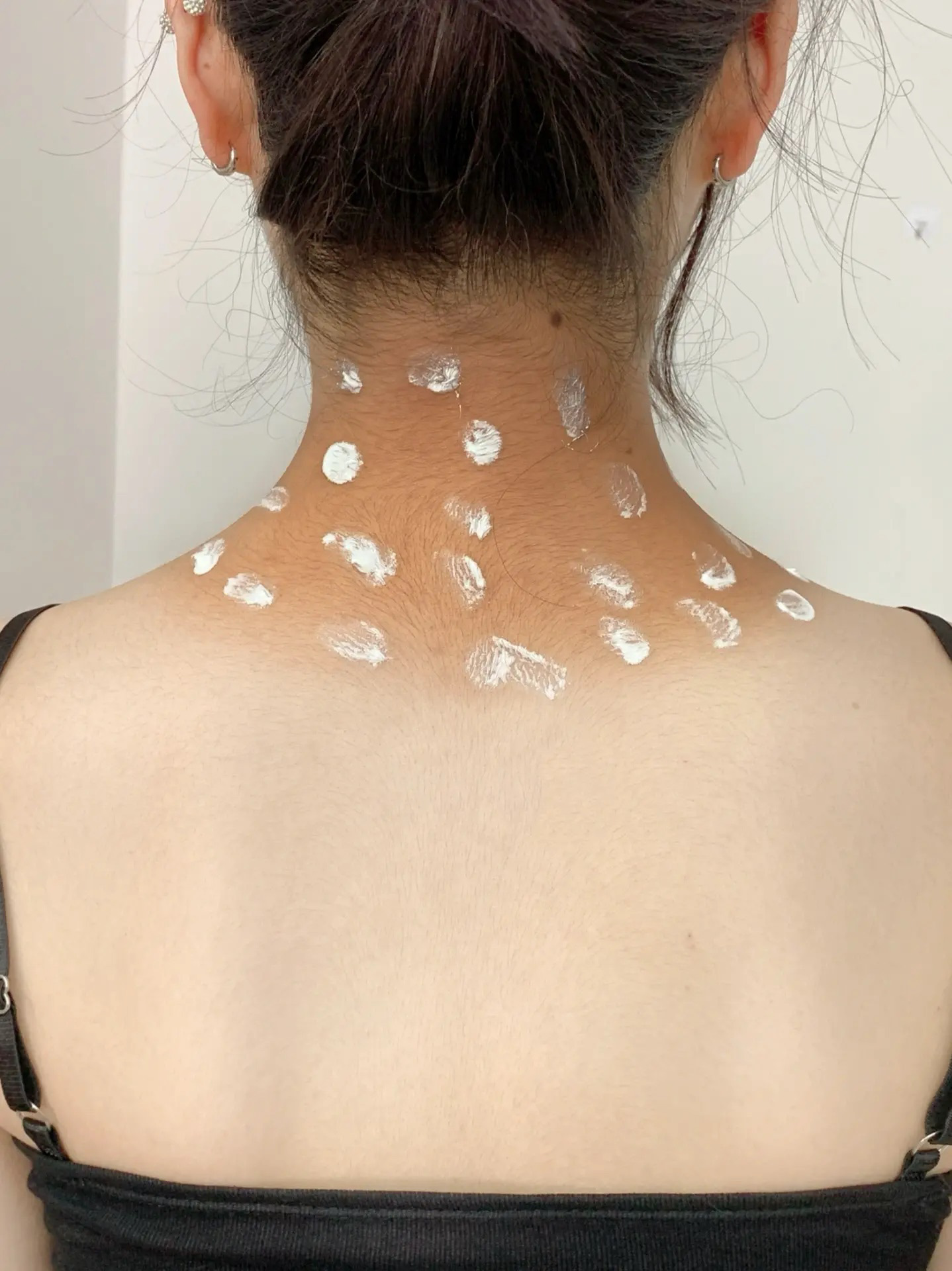 防晒霜好还是防晒隔离二合一好,哪个牌子的防晒隔离霜比较好