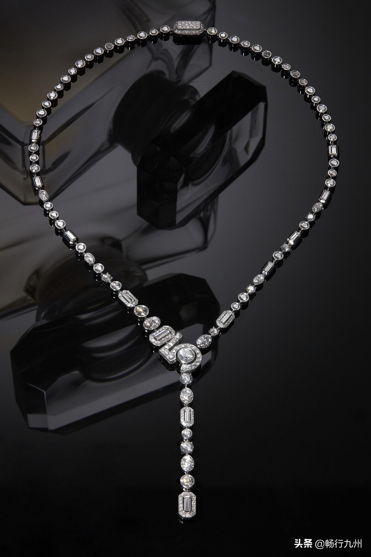 香奈儿n5香水圣诞款,香奈儿n5淡香水红色版特别限量版